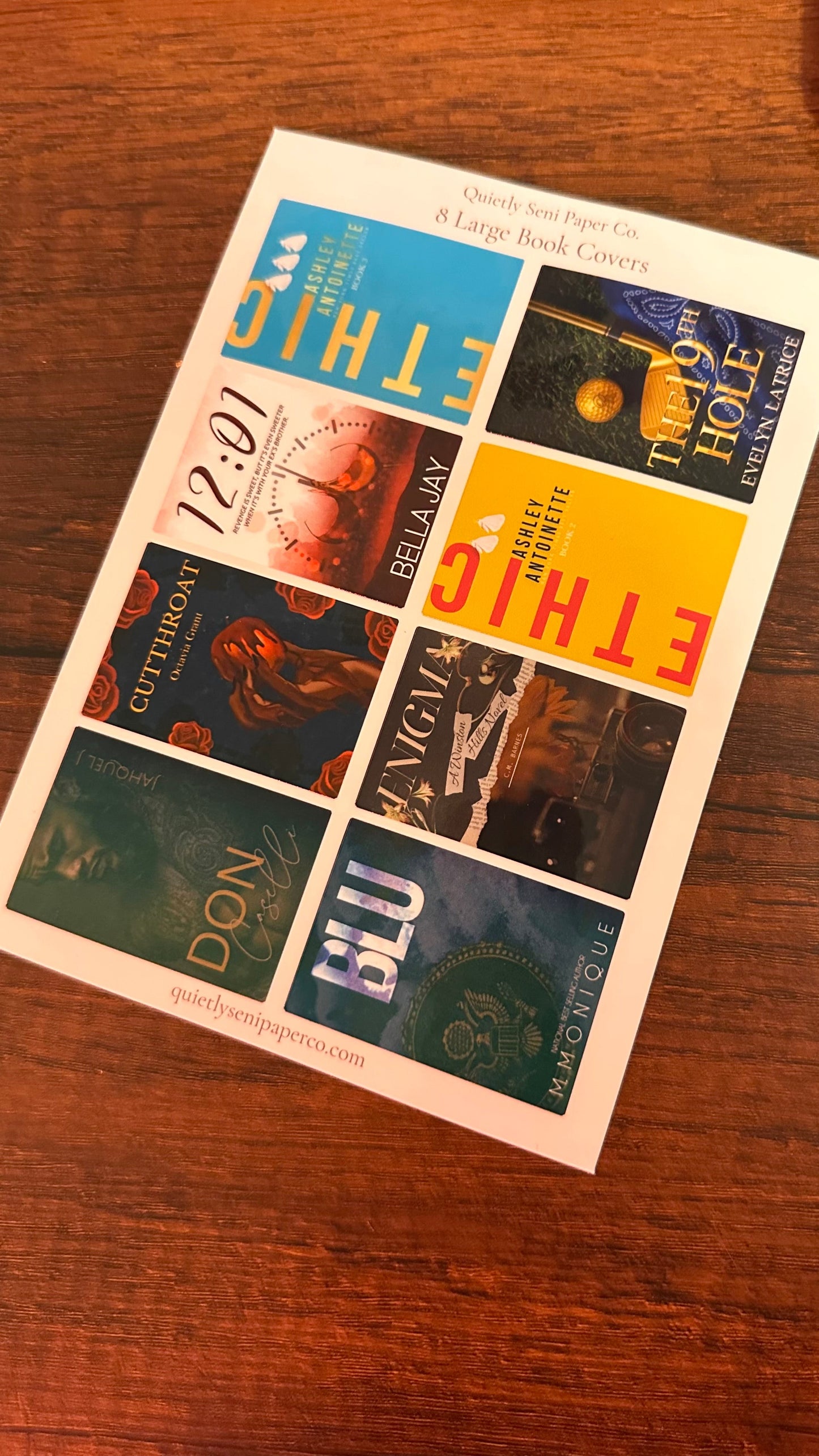 The Mini Library 🤎📚